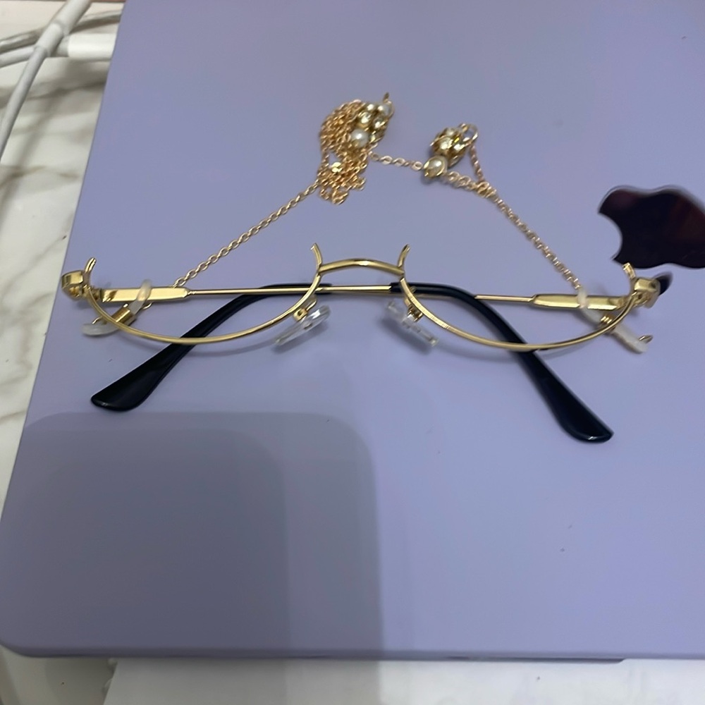 Decorative glasses